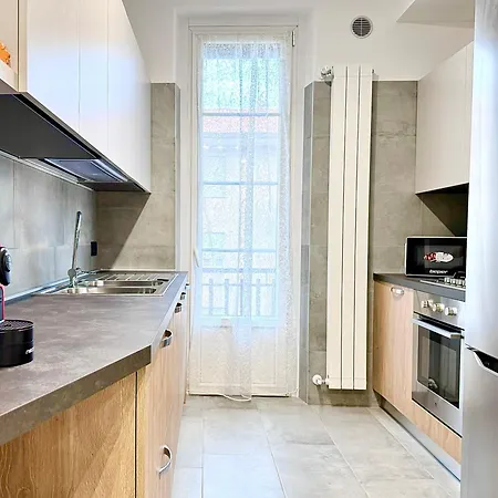 Design House - Terrace & Private Parking Apartment Bergamo