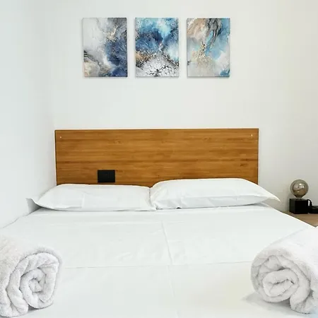 De House - Bg Cozy Lägenhet *